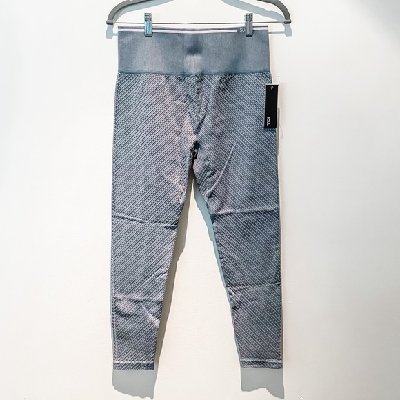 SOUL BY SOULCYCLE - Mineral Wash Miles and Miles Legging NEW (with tags) size L - Picture 7 of 8